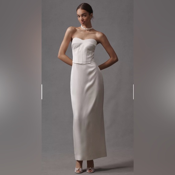 Reformation Dresses & Skirts - NWT Reformation Ariyah Corset Satin Maxi Dress in Ivory